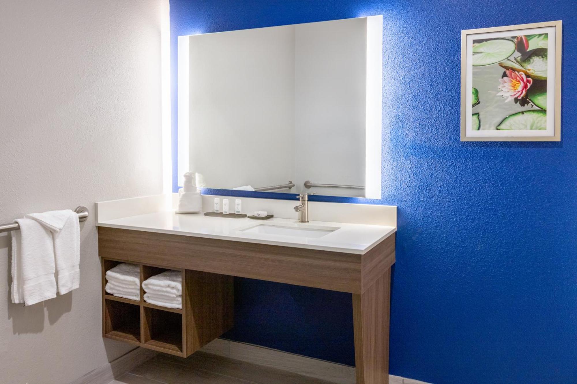 La Quinta Inn & Suites By Wyndham Valdosta Ngoại thất bức ảnh
